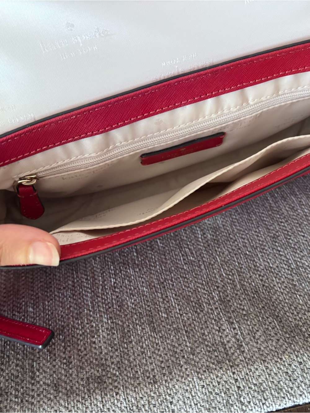 Kate Spade Cross Body Bag - Red with Gold Chain - Picture 6 of 8